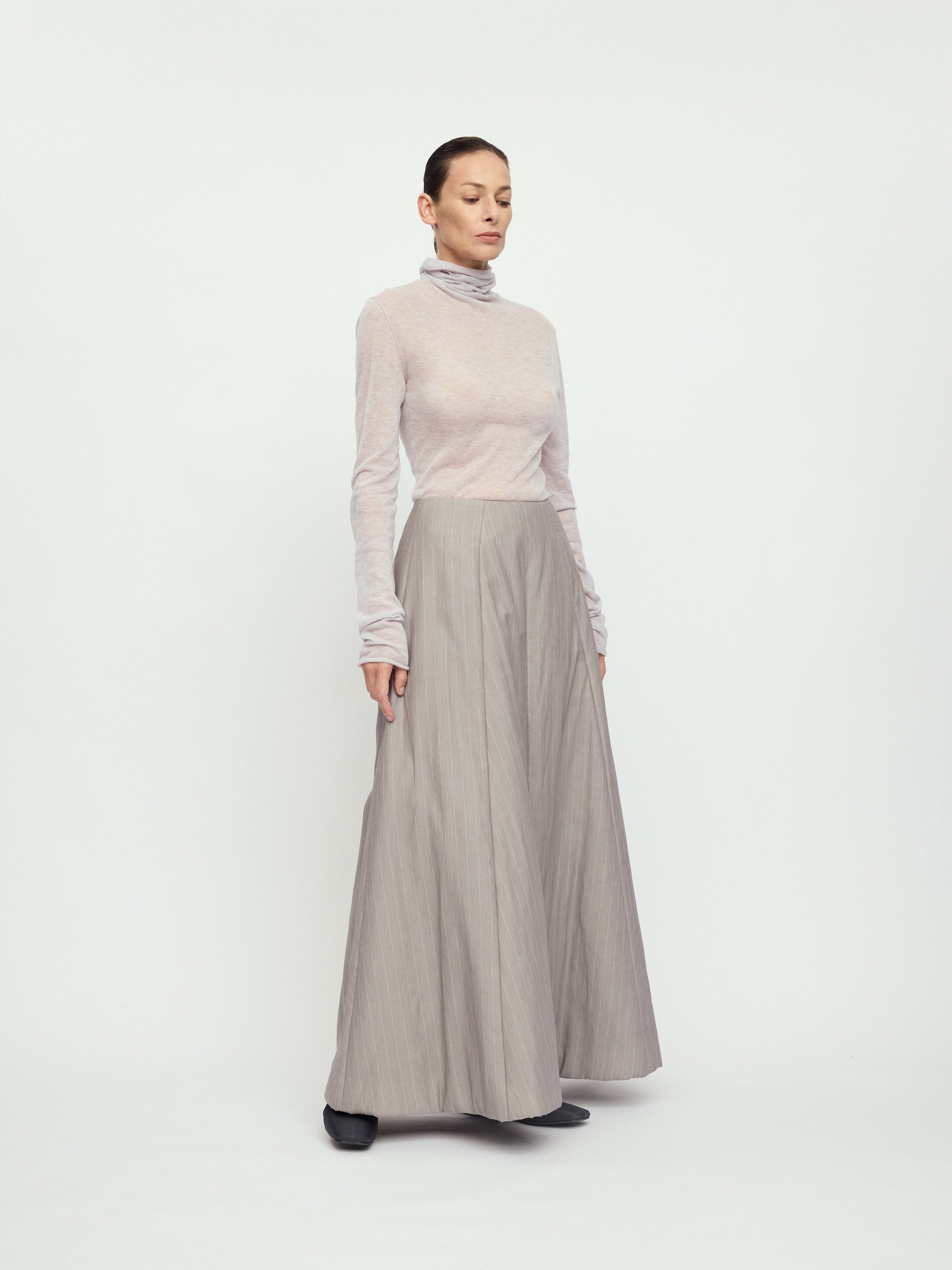 AW25 - GRAPHITE GRAY PADDED EIRA SKIRT