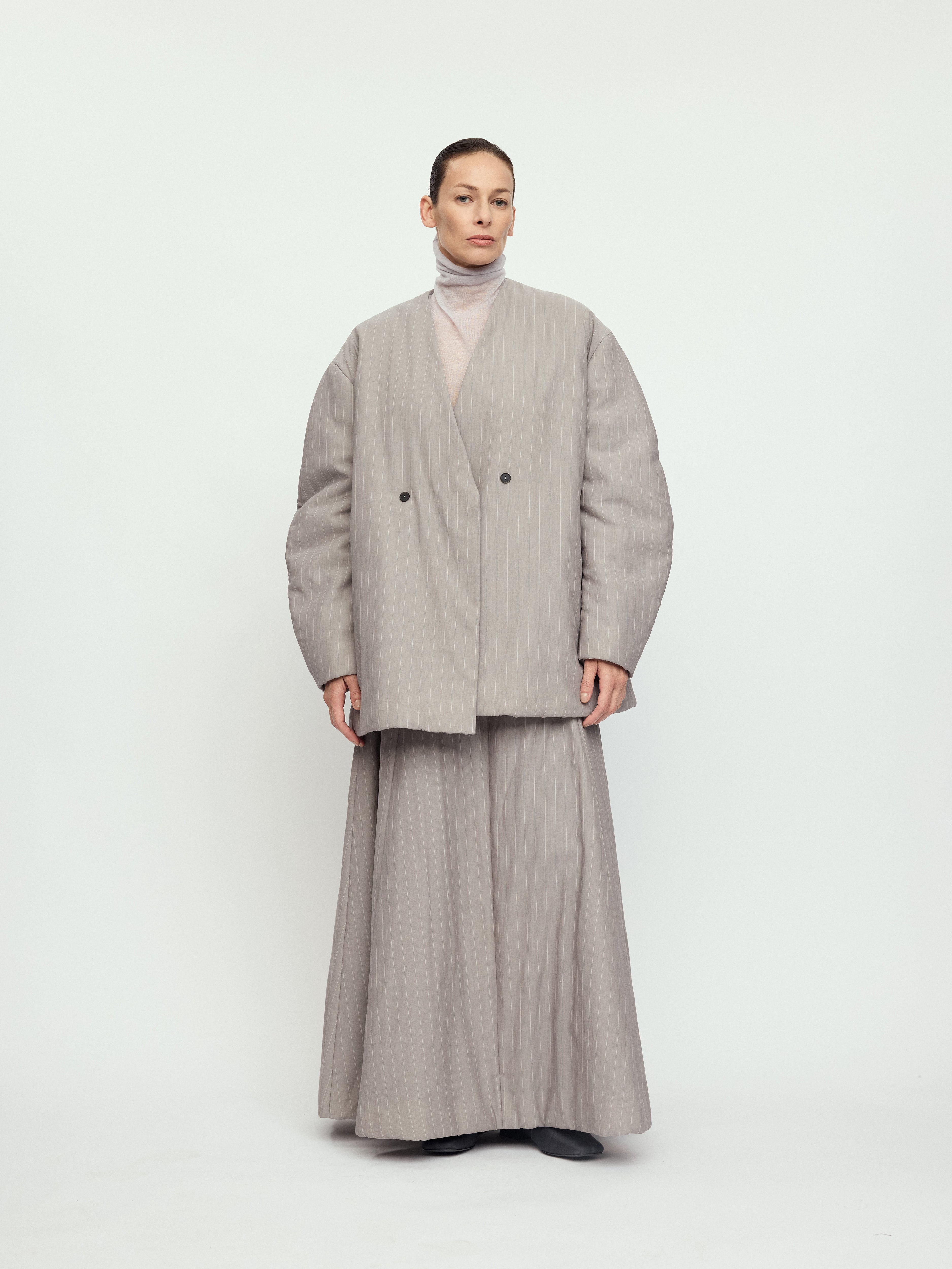AW25 - GRAPHITE GRAY PADDED WOLIN COAT