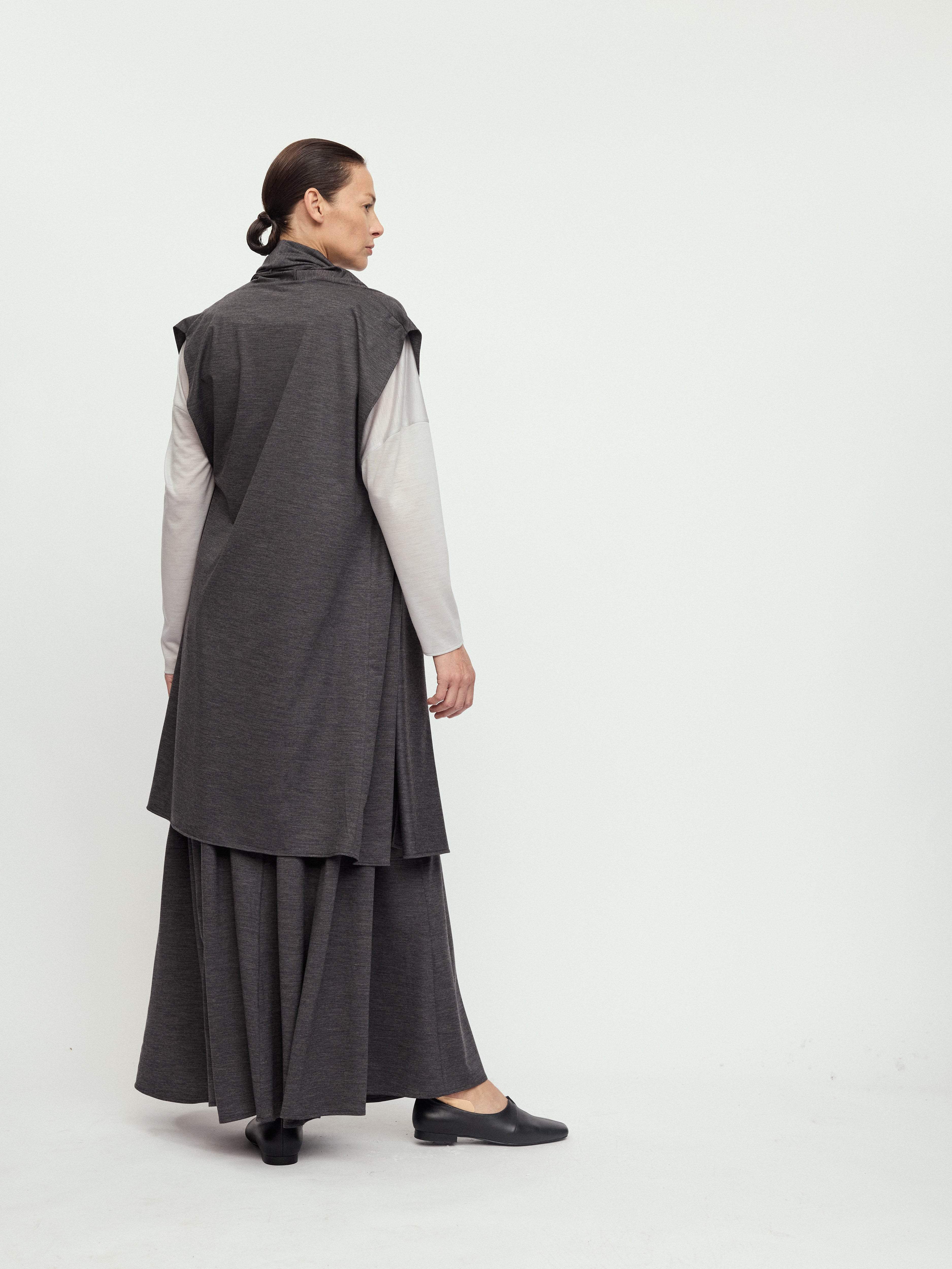 AW25 - DARK CLOUD AIRA VEST