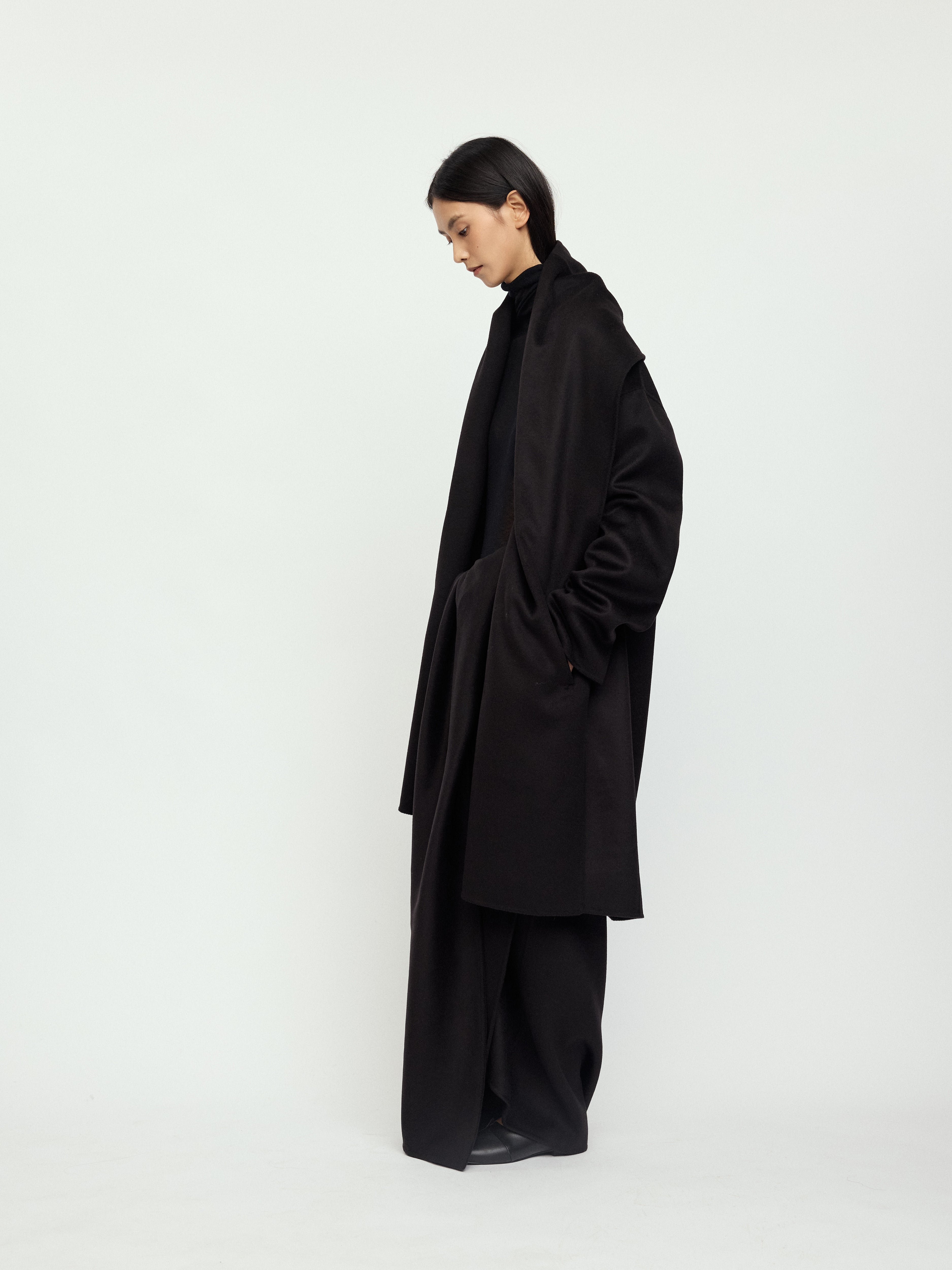AW25 - JET BLACK ELIN COAT