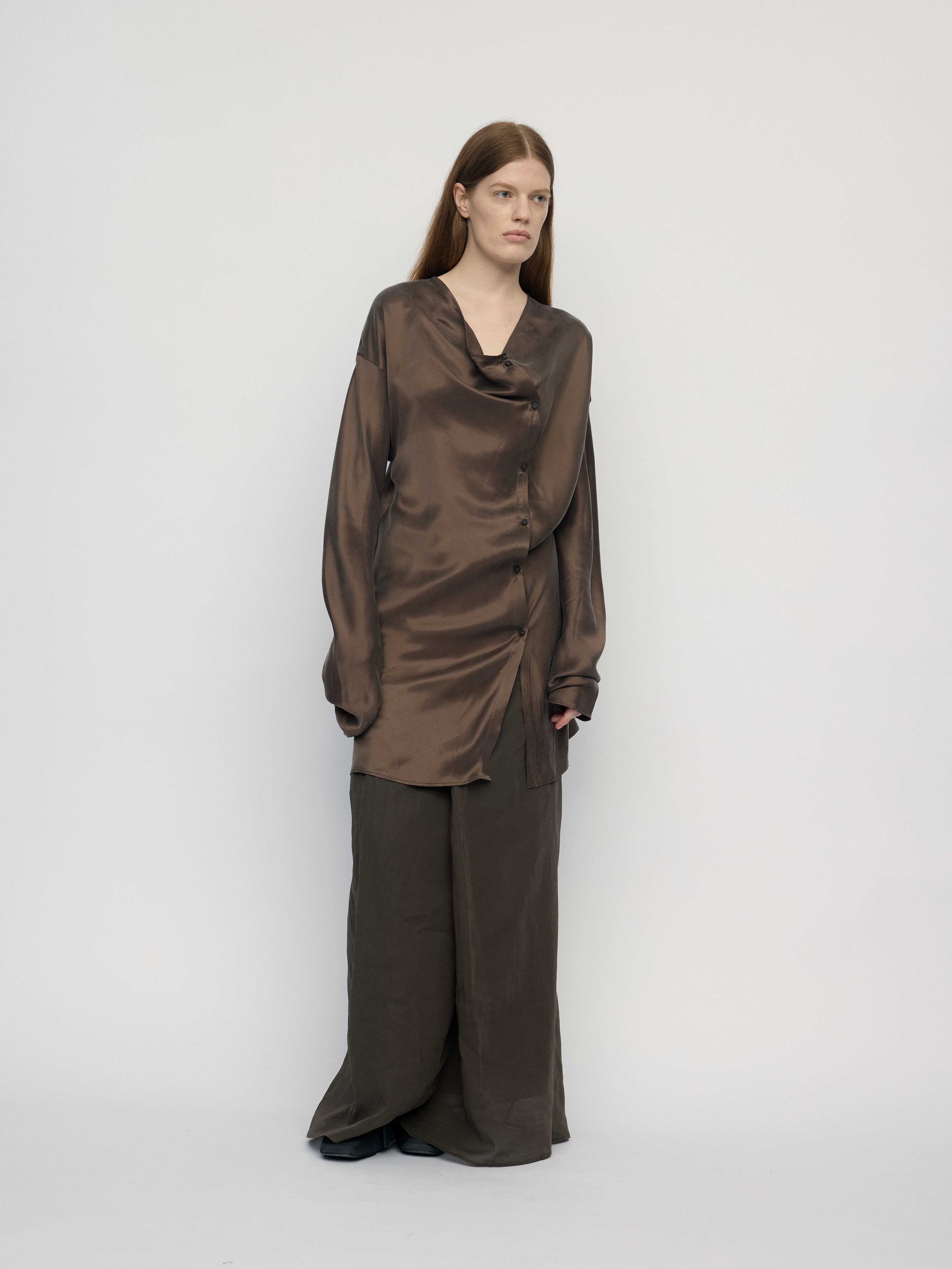 SS26 - COGNAC AMIR BUTTON-UP BLOUSE