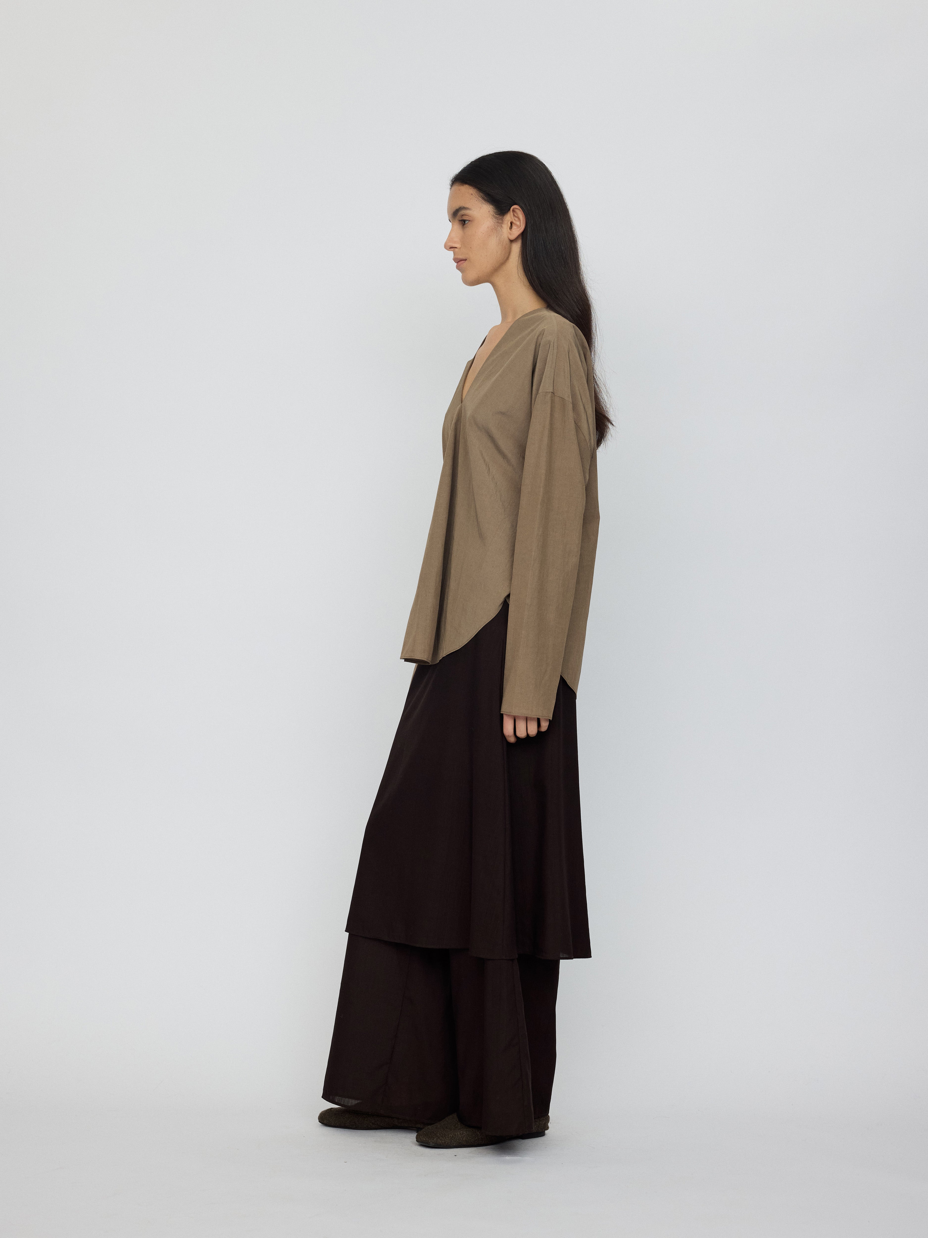AW26 - KHAKI SHINE ARNO BLOUSE