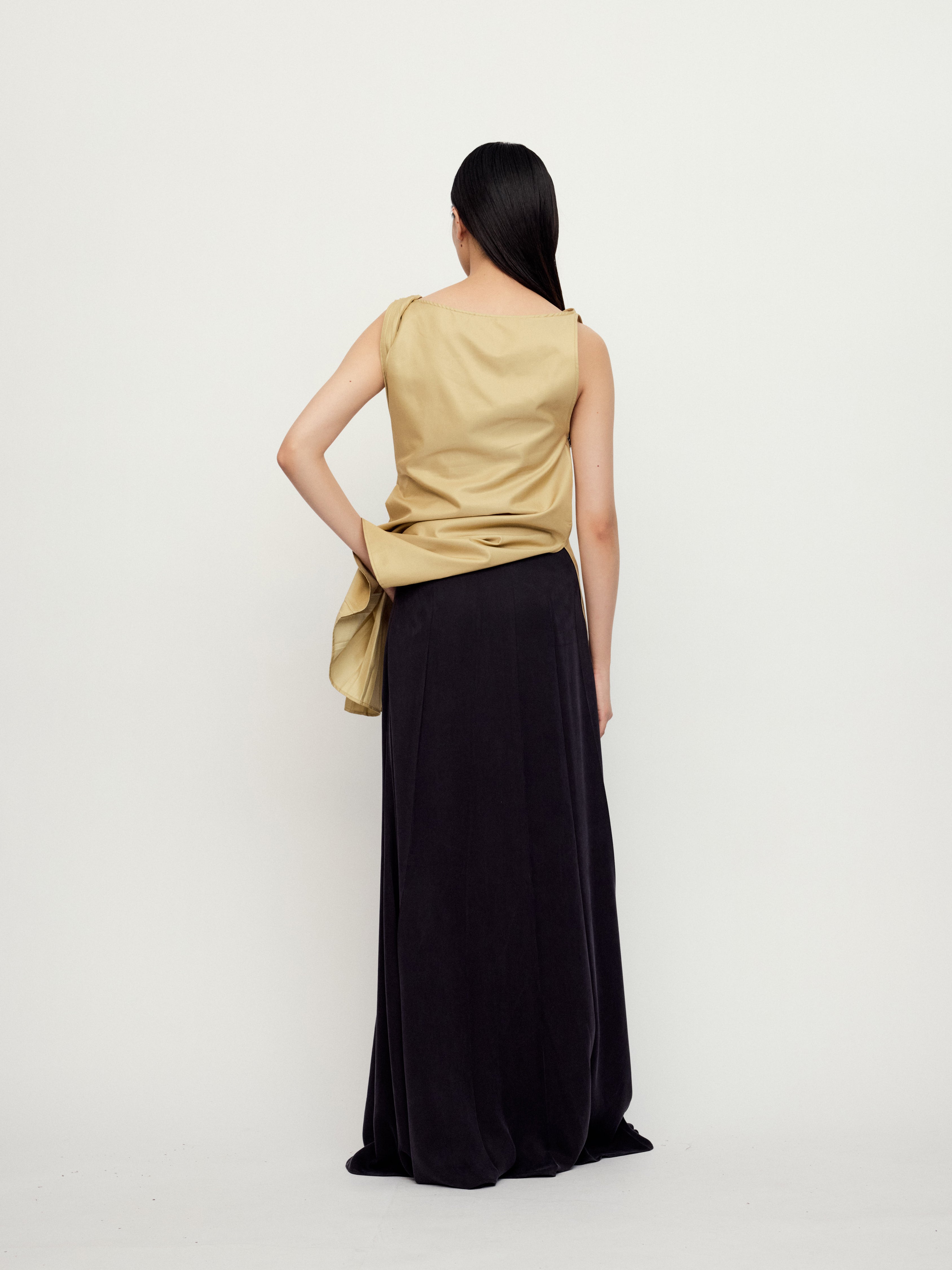 SS25 - MIDNIGHT LINE SKIRT