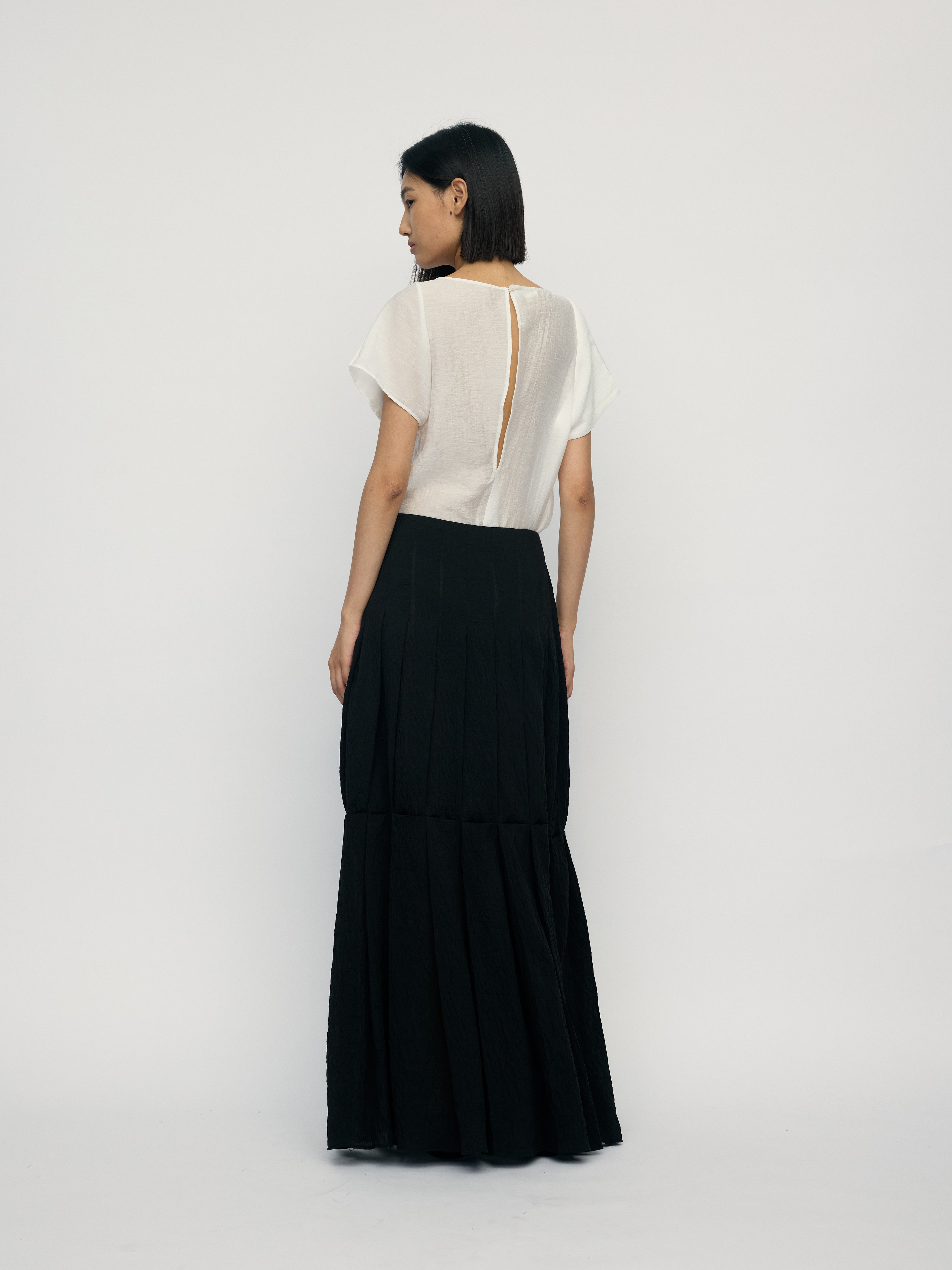 SS26 - CHARCOAL ALBA PLEATED SKIRT