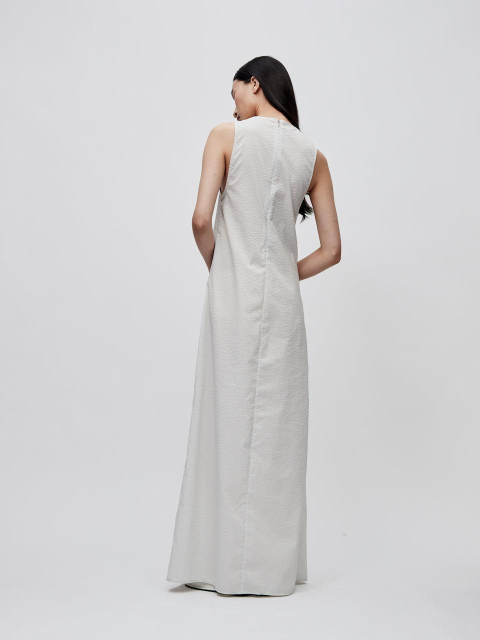 SS24 - CERAMIC WHITE KNOT DRESS