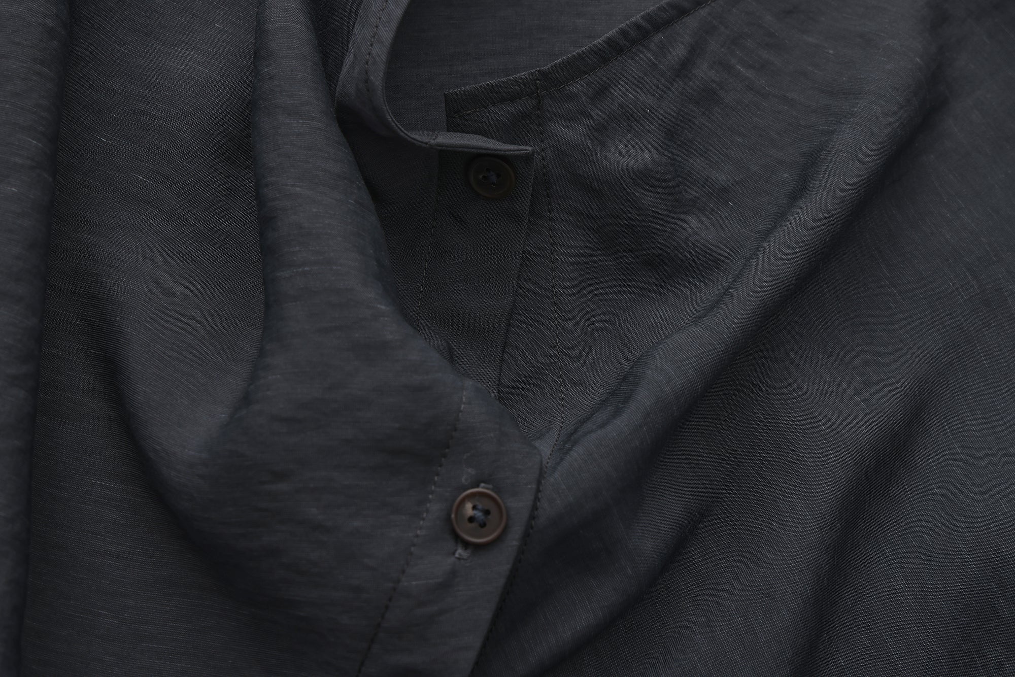 SS26 - SLATE AMIR BUTTON-UP BLOUSE