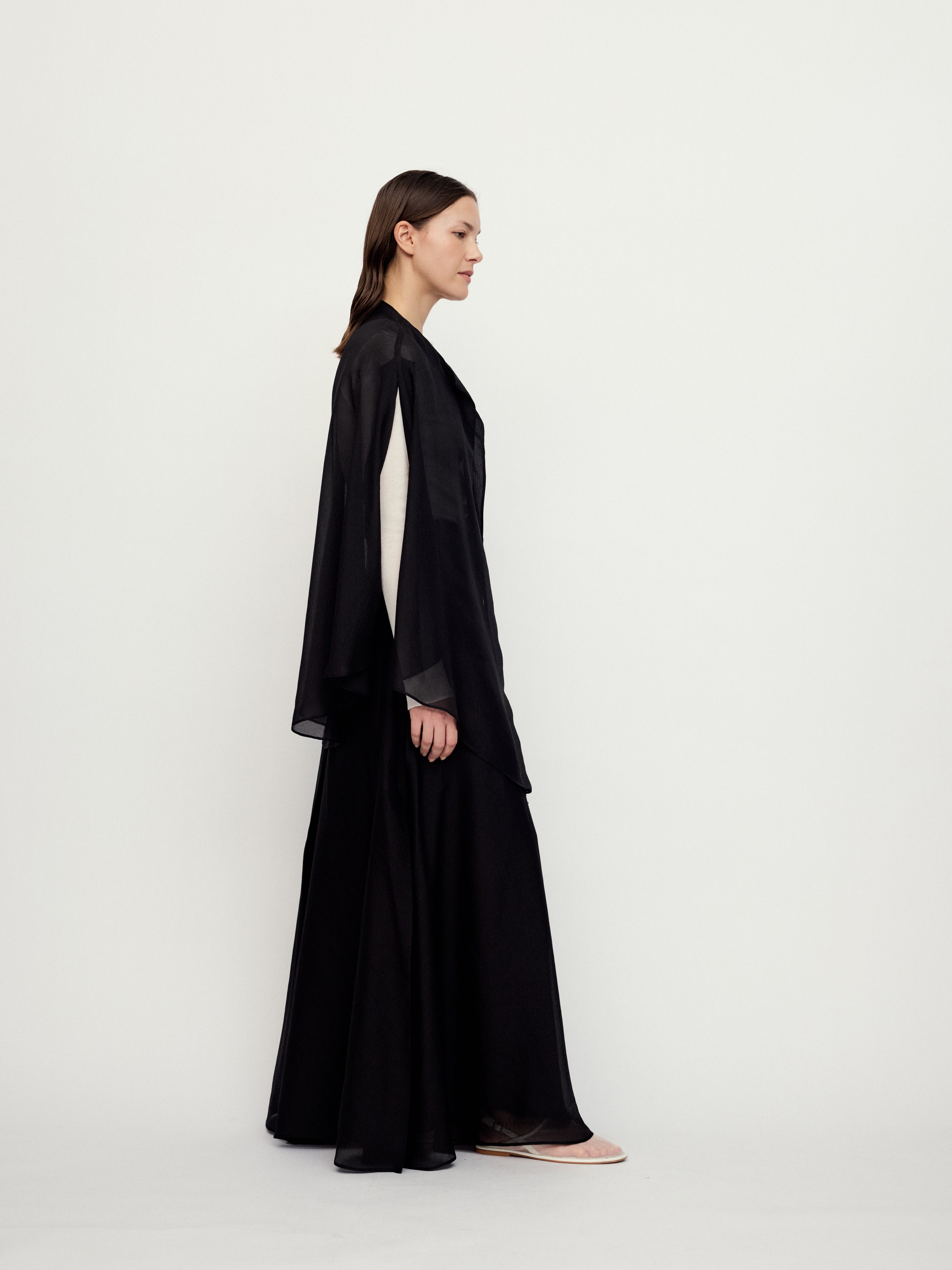 SS25 - JET BLACK BURU CAPE