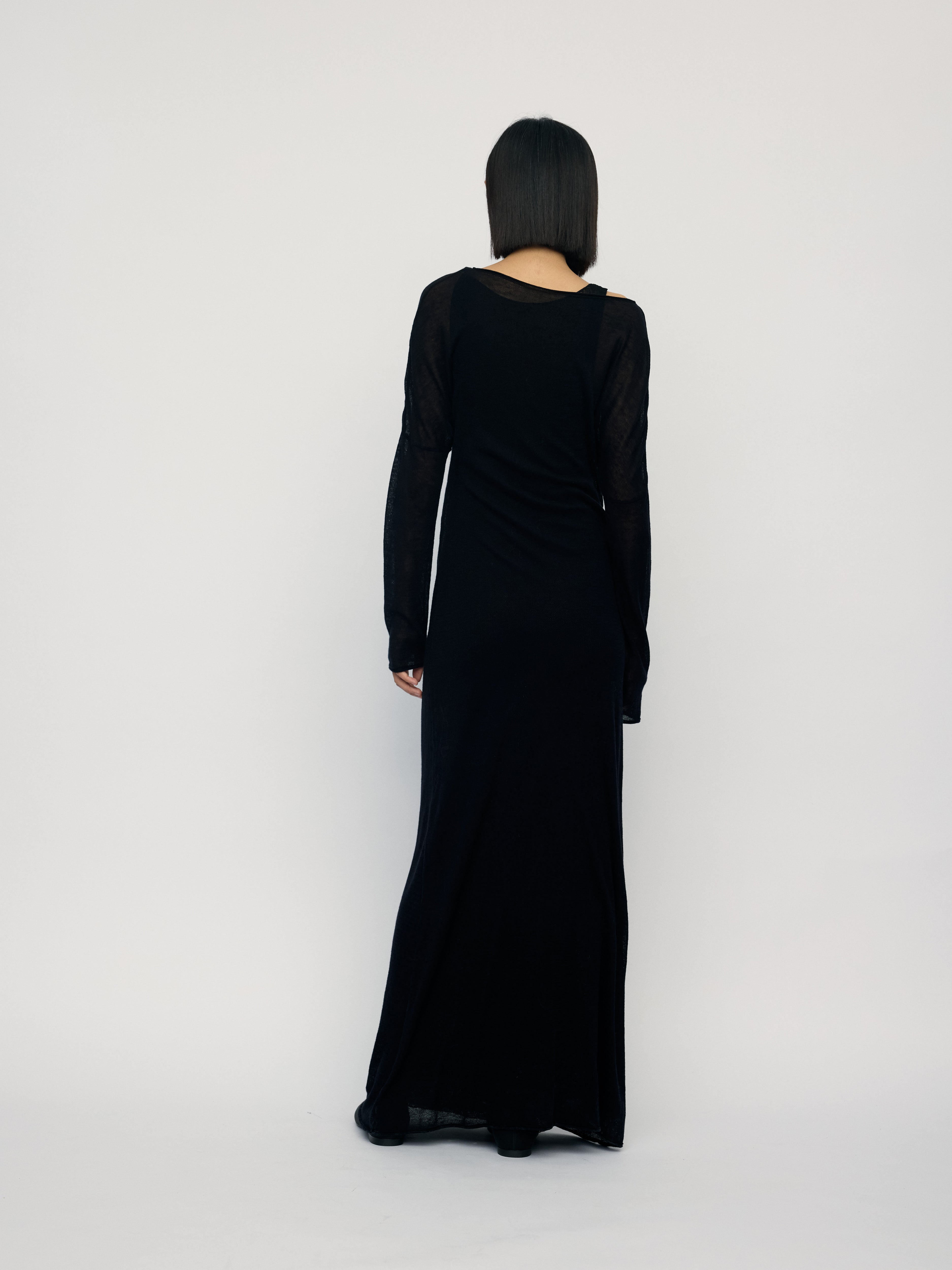 SS26 - DEEP NAVY LOFE KNIT DRESS