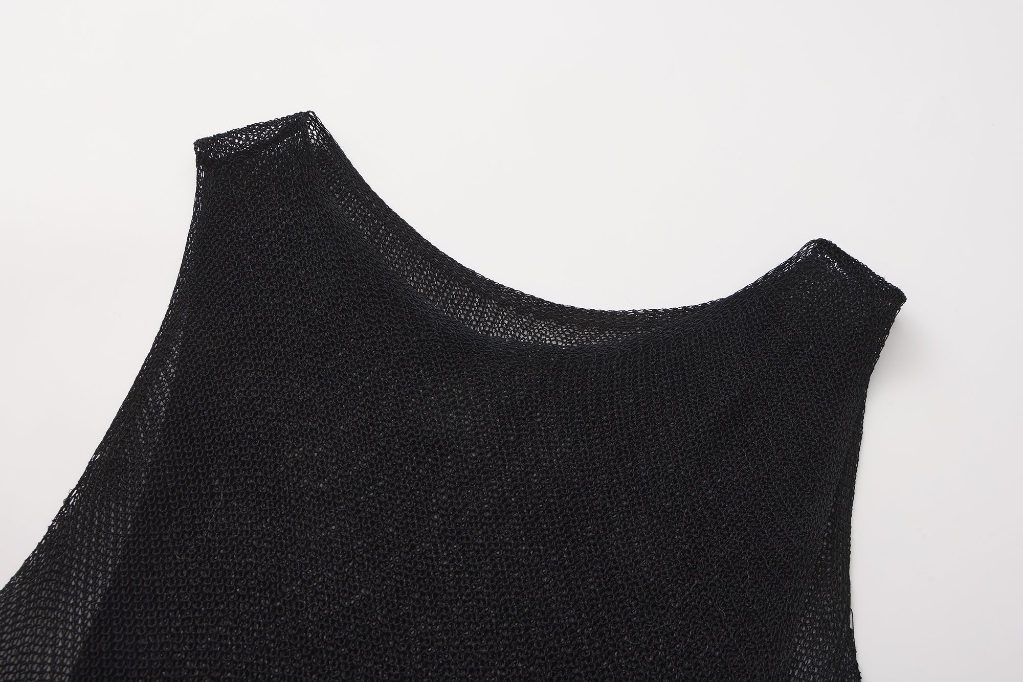 SS26 - BLACK NAMU LONG TOP