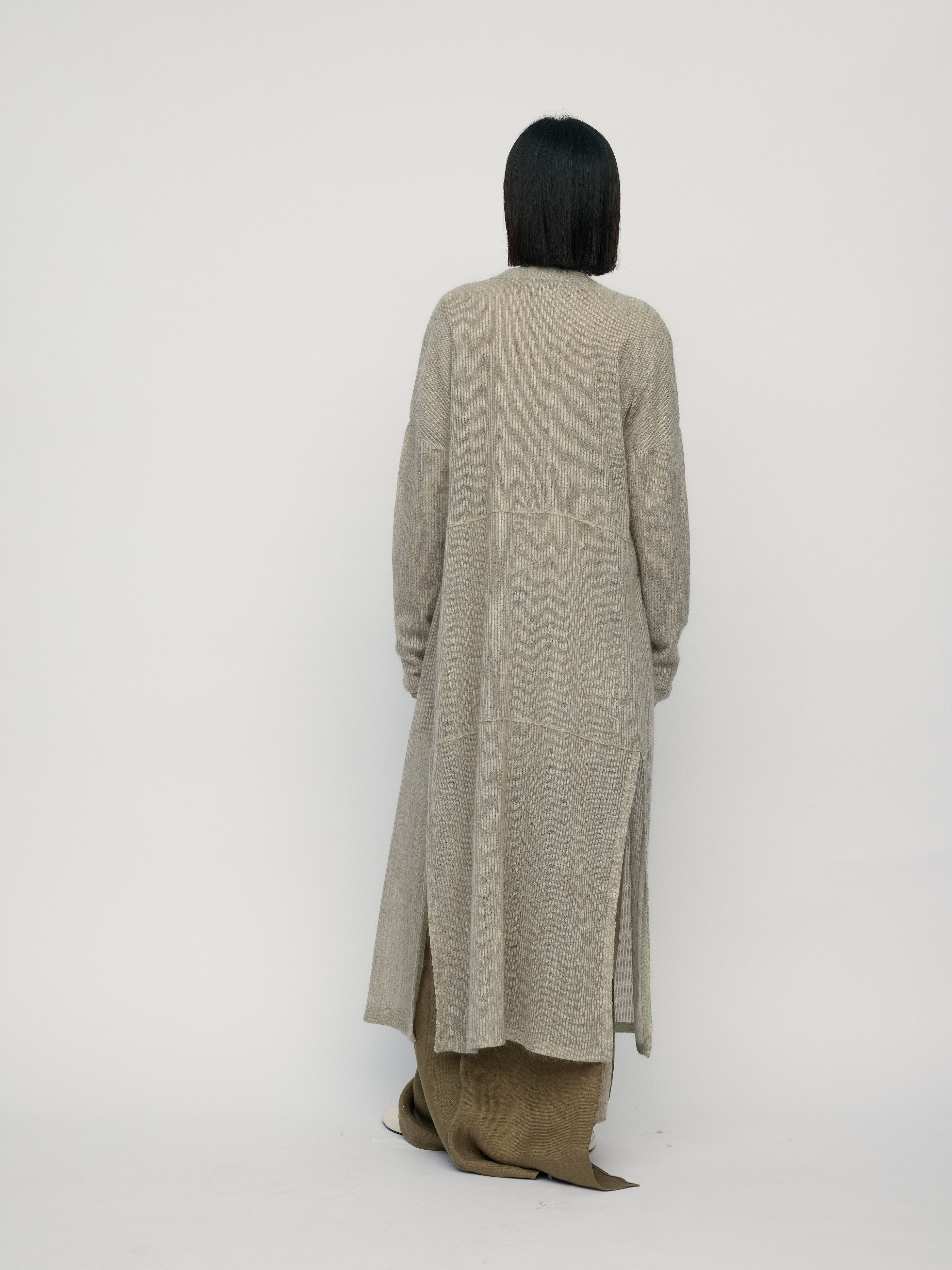 SS26 - CAMEL STRIPE LONG CARDIGAN