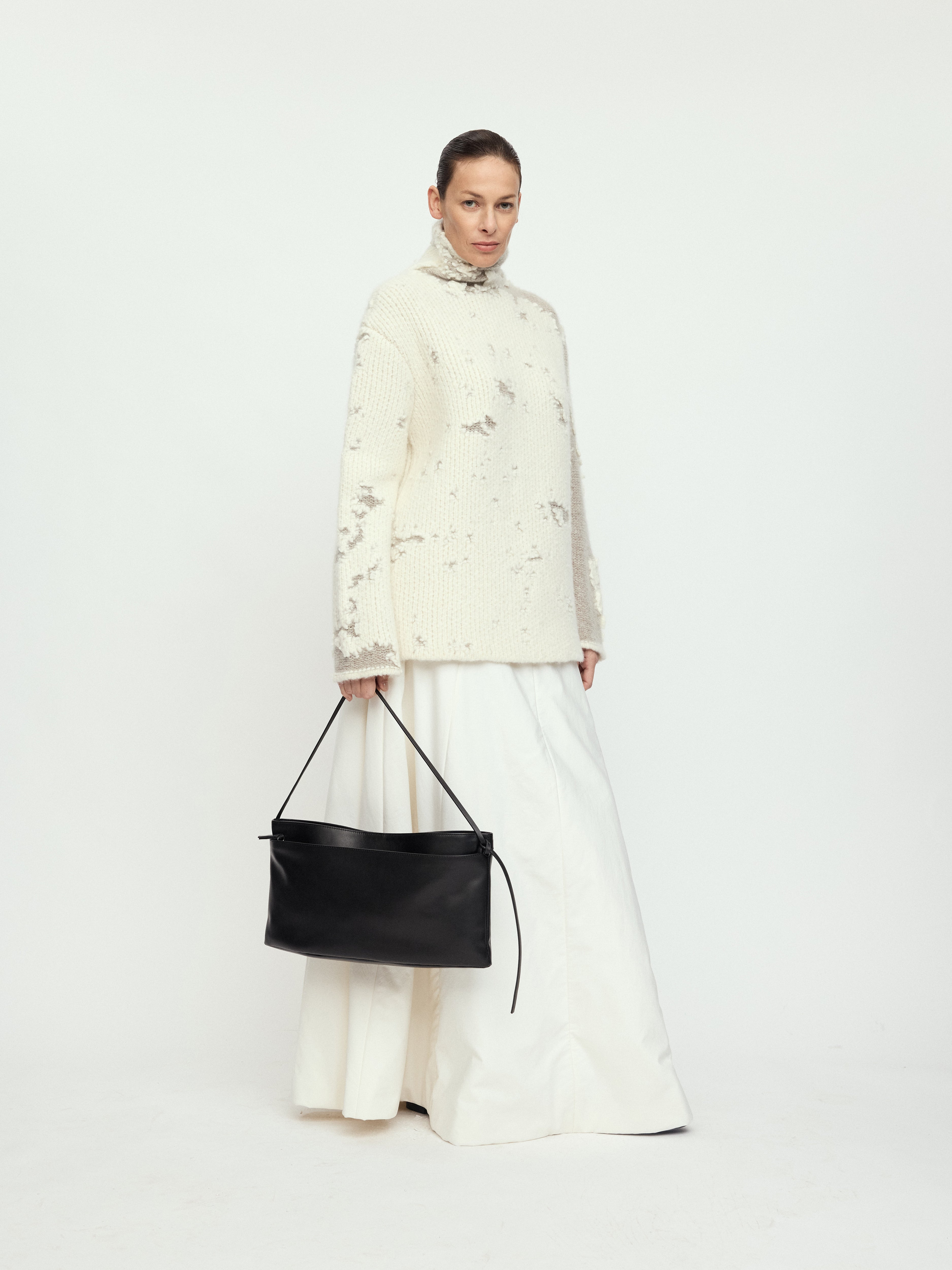 AW25 - BLACK LAMU BAG