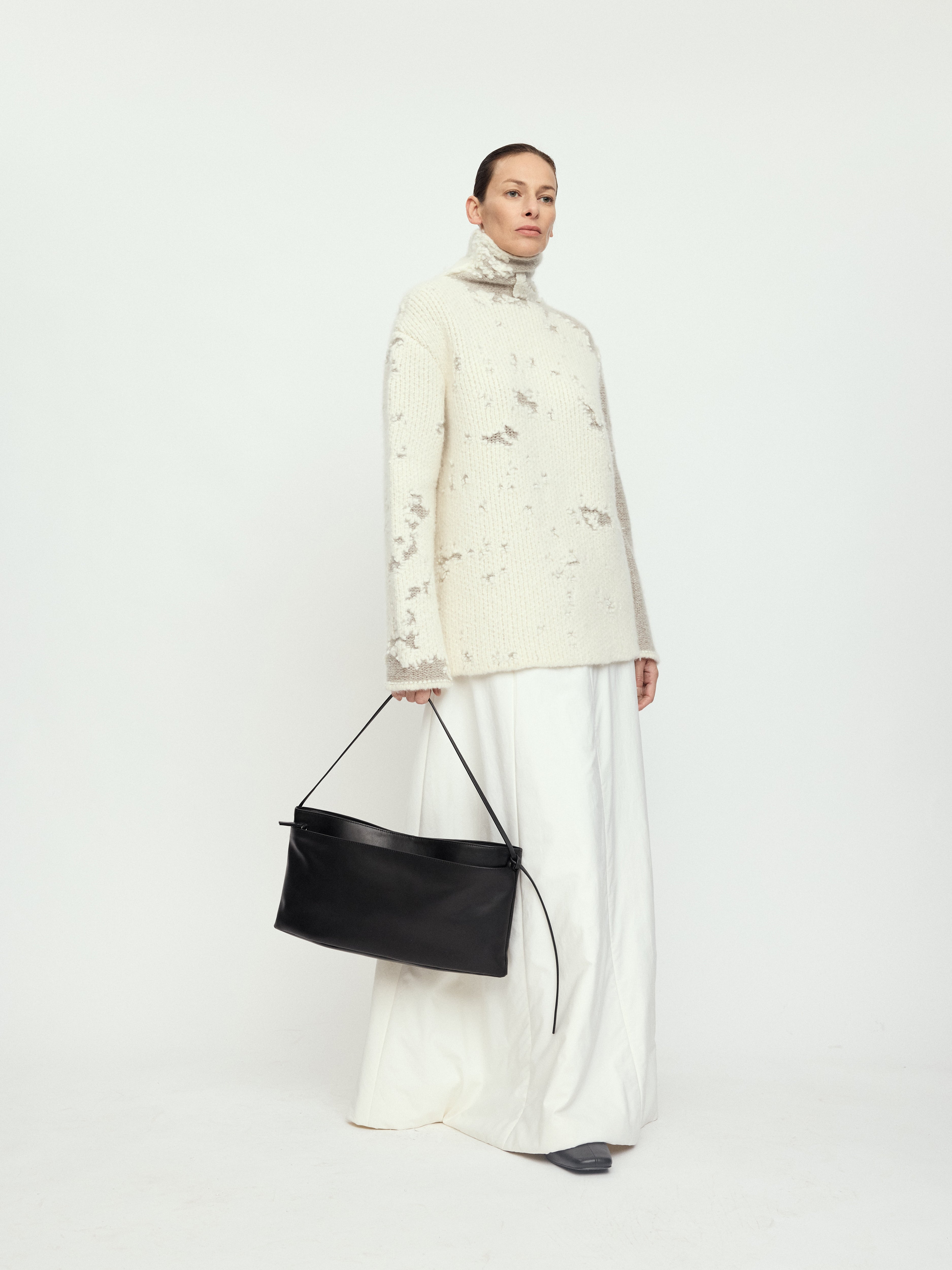 AW25 - BLACK LAMU BAG
