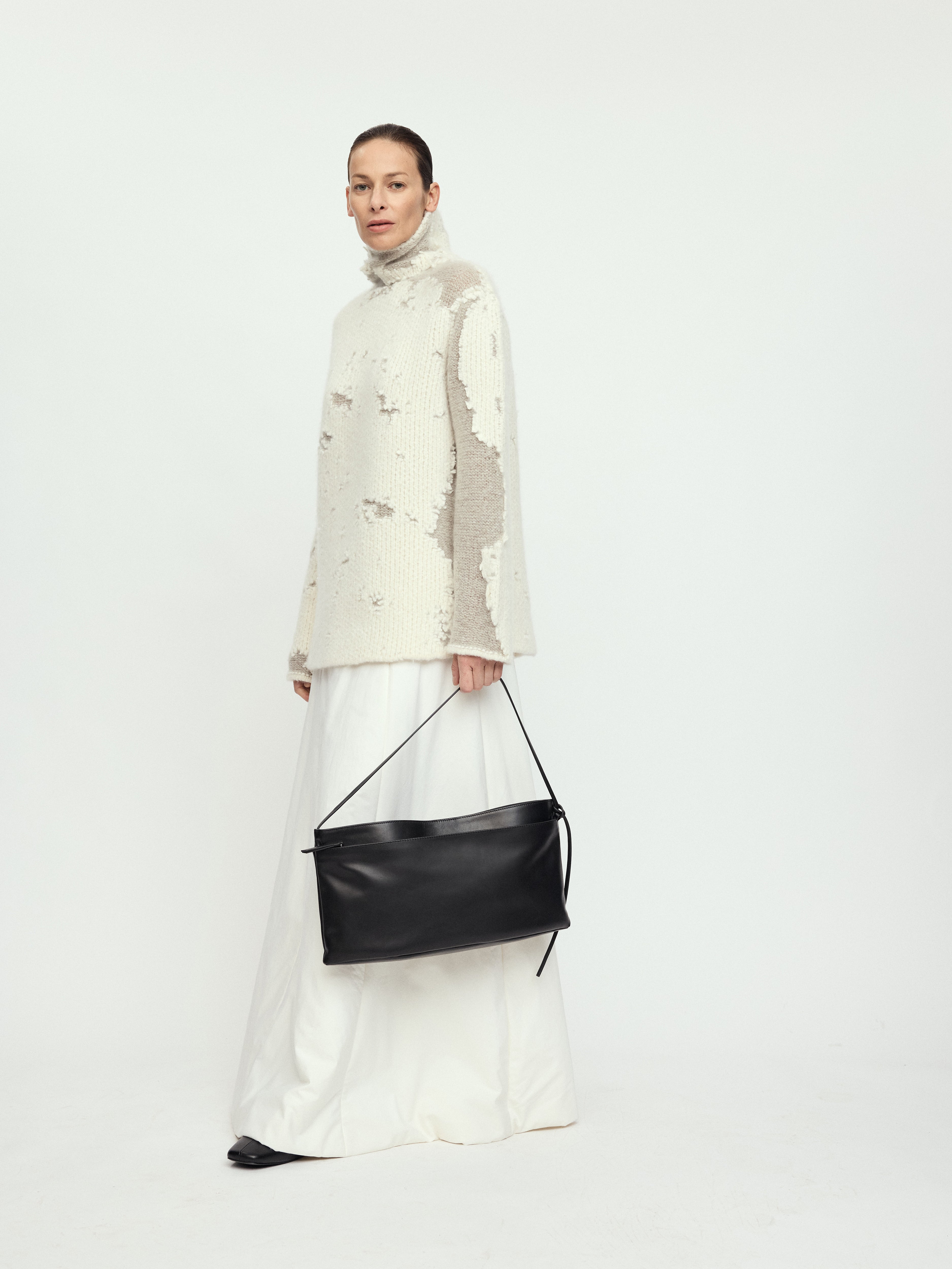 AW25 - BLACK LAMU BAG
