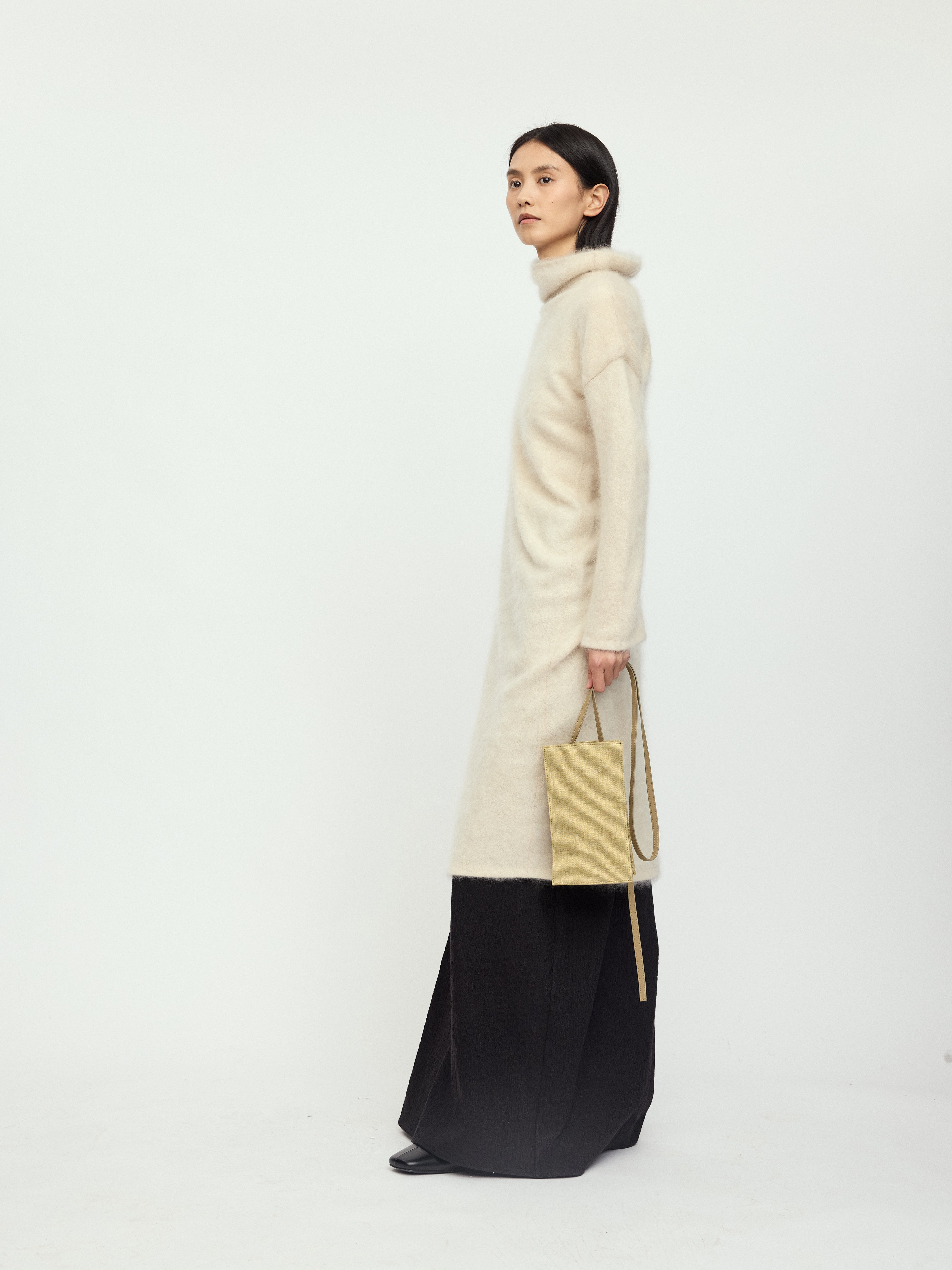 AW25 - SUNLIGHT TILE PHONE BAG
