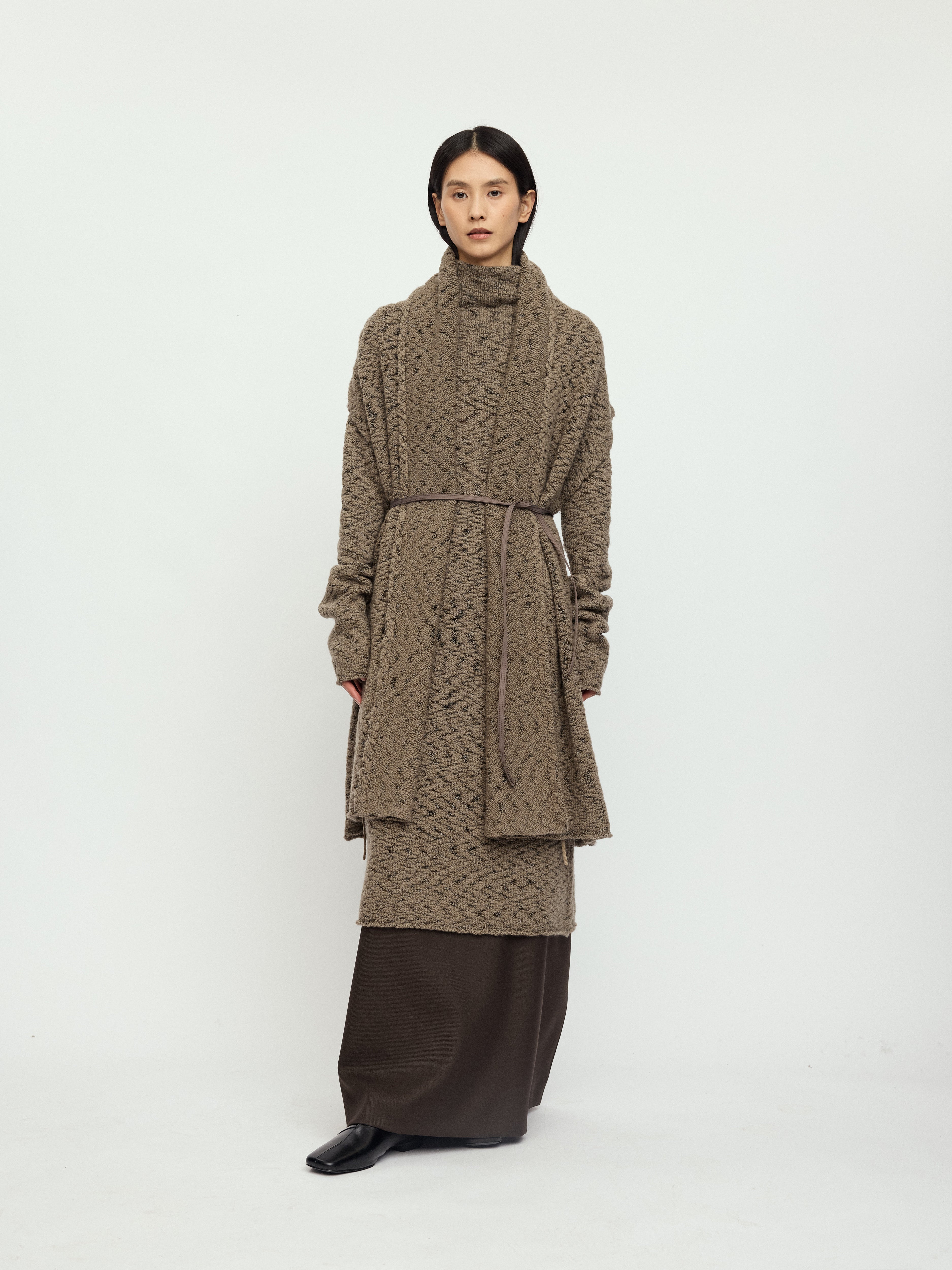 AW25 - MUD THIN BELT