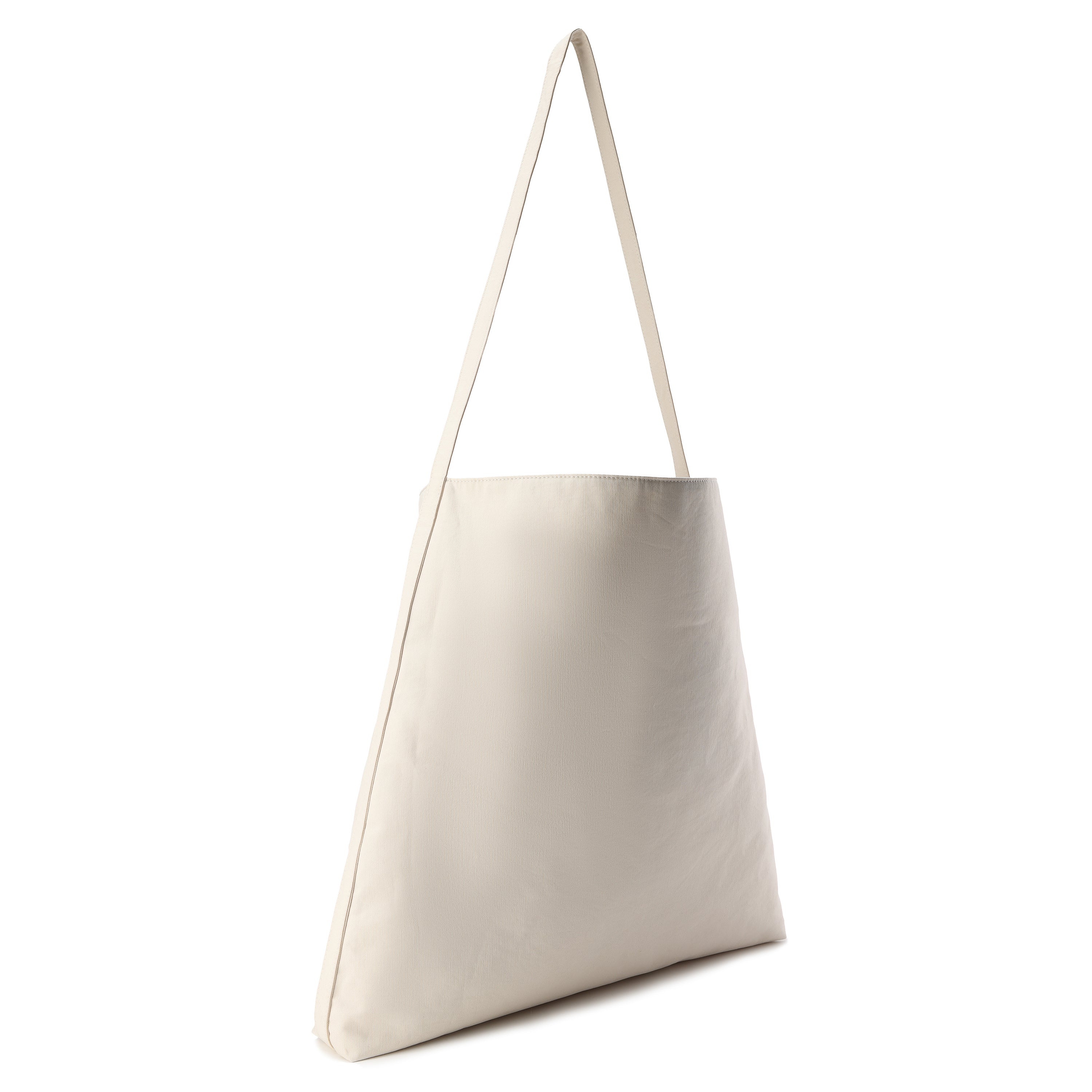 PREAW24 - IVORY ARTIST BAG